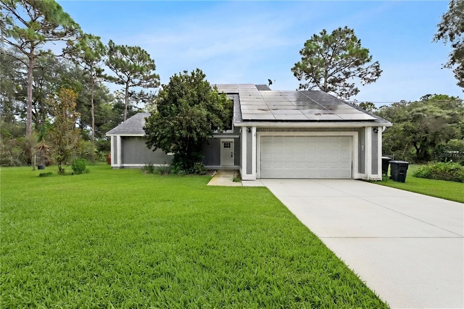 42150 ROYAL TRAILS RD