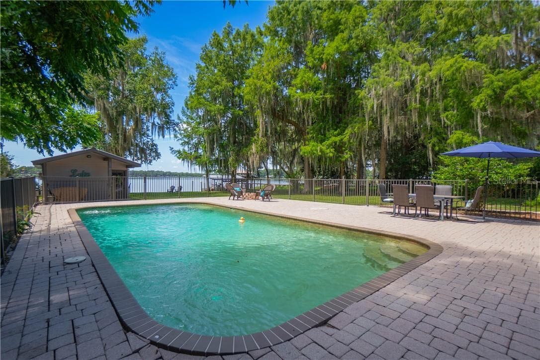 Single Family Residence at 85 S Hunting Lodge DR, INVERNESS FL 34453, photo 47 of 86