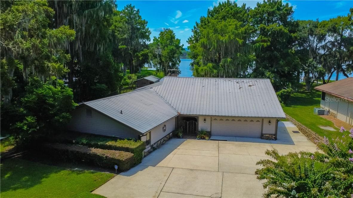 Single Family Residence at 85 S Hunting Lodge DR, INVERNESS FL 34453, photo 70 of 86