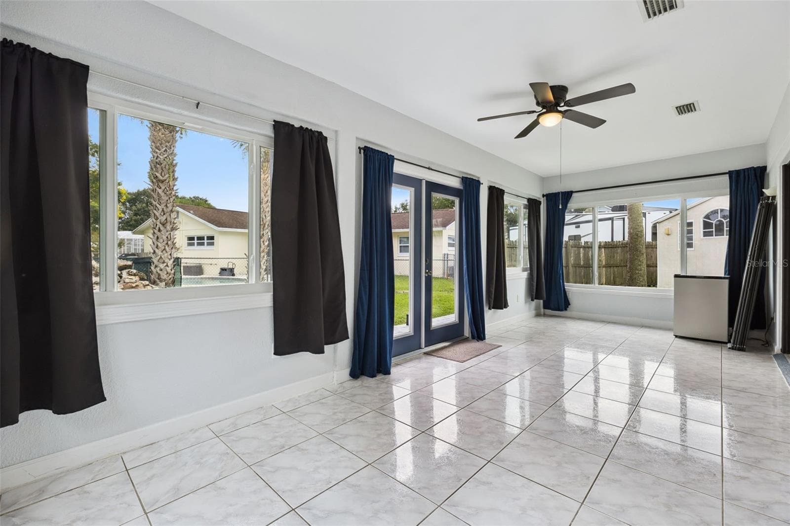 Florida room under AC - 2228 KING CHARLES CT, WINTER PARK