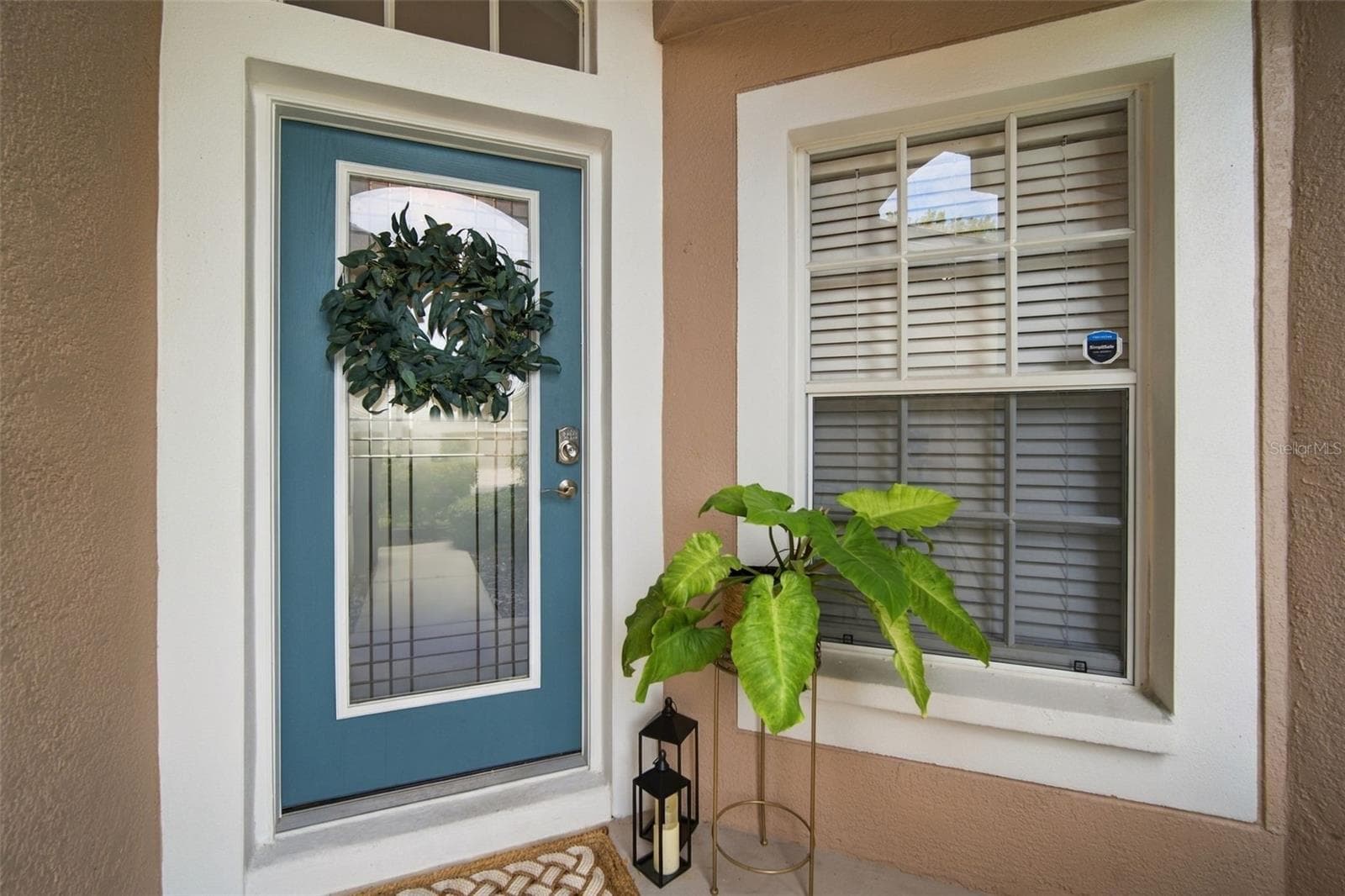 Single Family Residence at 8335 CANTERBURY LAKE BLVD, TAMPA, photo 8 of 70