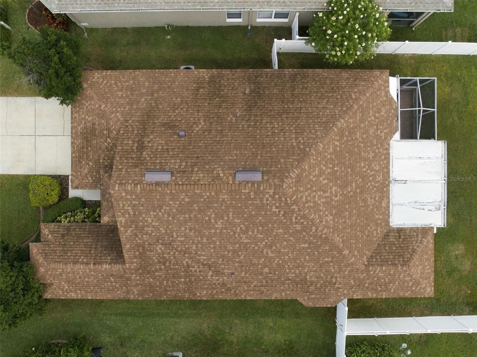 Single Family Residence at 8335 CANTERBURY LAKE BLVD, TAMPA, photo 58 of 70