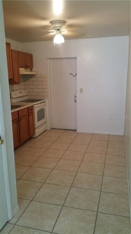 Half Duplex at 9482 TACOMA AVE #A, ENGLEWOOD, photo 3 of 16