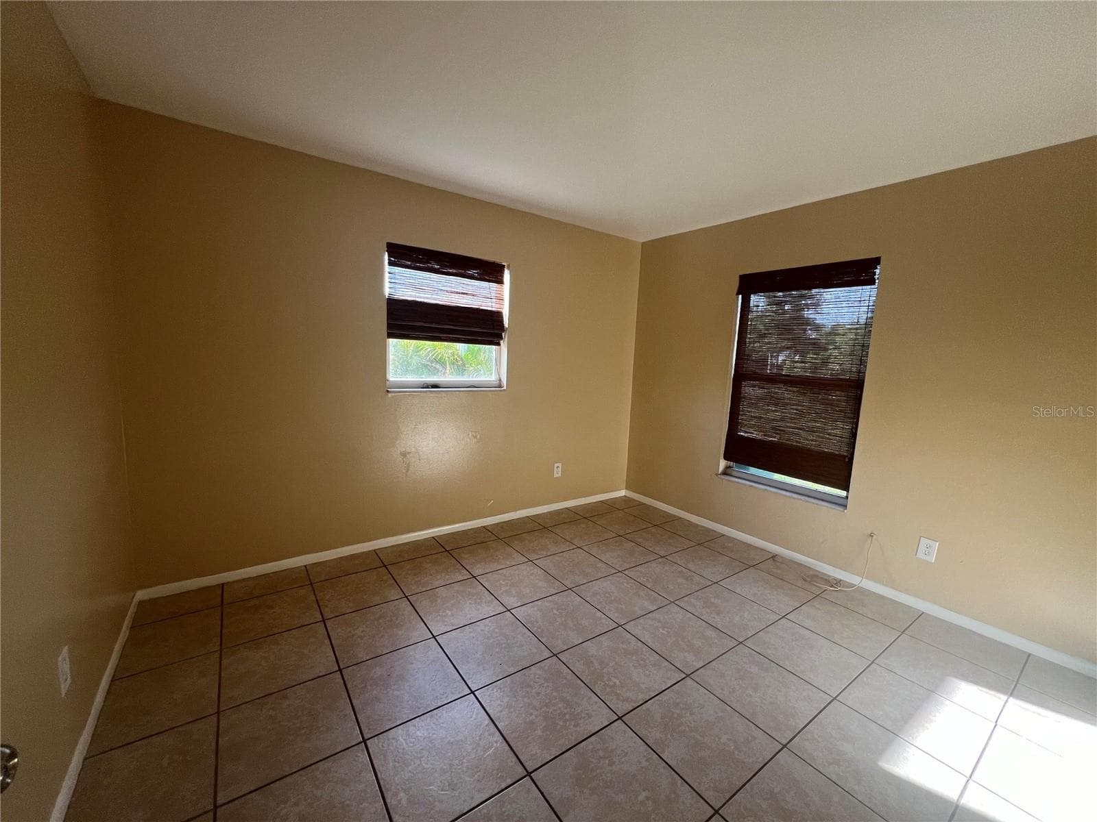 Half Duplex at 9482 TACOMA AVE #A, ENGLEWOOD, photo 13 of 16