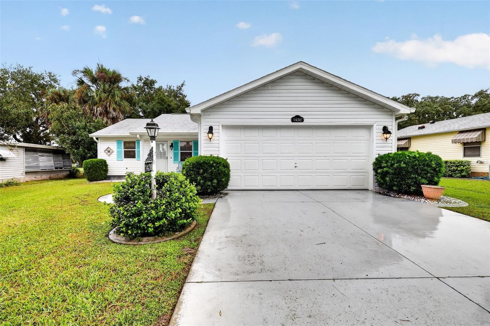 Front view - 1436 W SCHWARTZ BLVD, LADY LAKE
