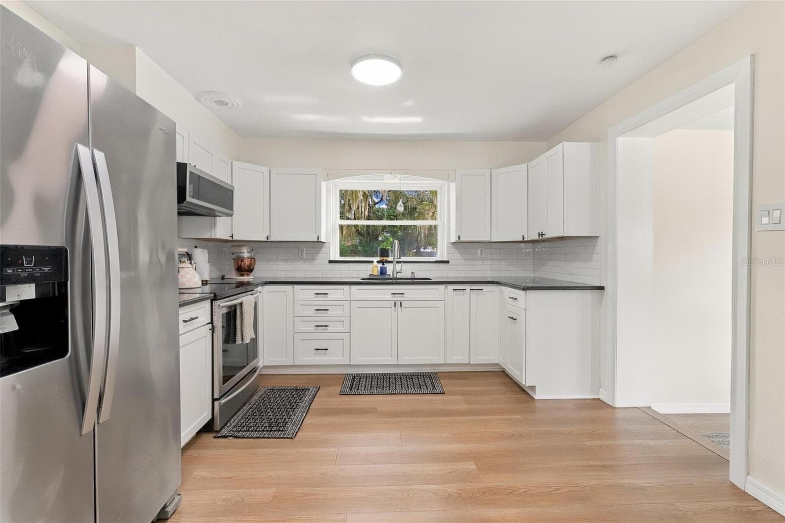 Single Family Residence at 82 MELODIE LN, DELAND, photo 6 of 33