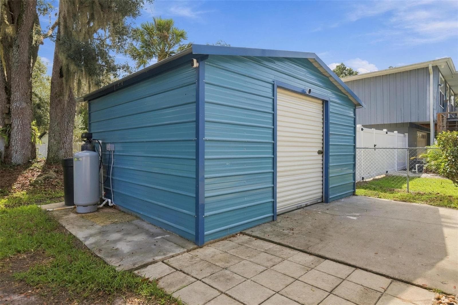 Single Family Residence at 82 MELODIE LN, DELAND, photo 25 of 33