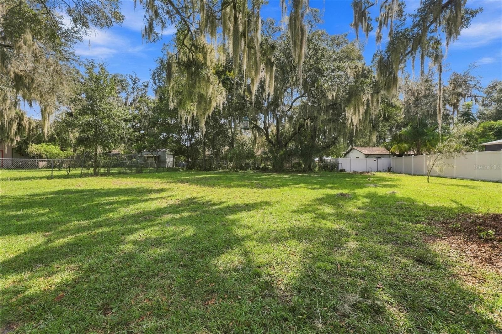 Single Family Residence at 82 MELODIE LN, DELAND, photo 28 of 33