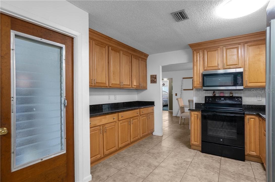 Single Family Residence at 5475 S Eaton TER, INVERNESS FL 34452, photo 13 of 39
