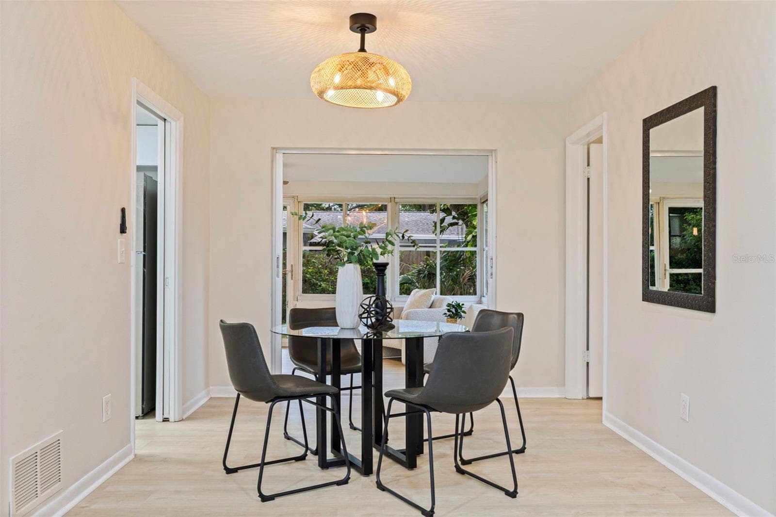 Single Family Residence at 1011 MACRAE AVE, CLEARWATER, photo 10 of 35