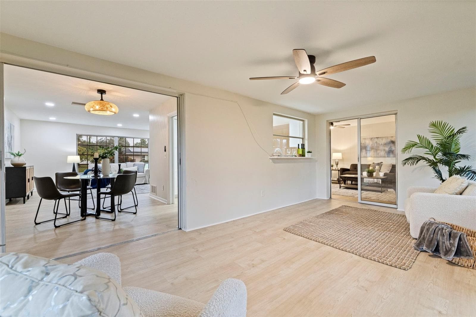 Single Family Residence at 1011 MACRAE AVE, CLEARWATER, photo 22 of 35