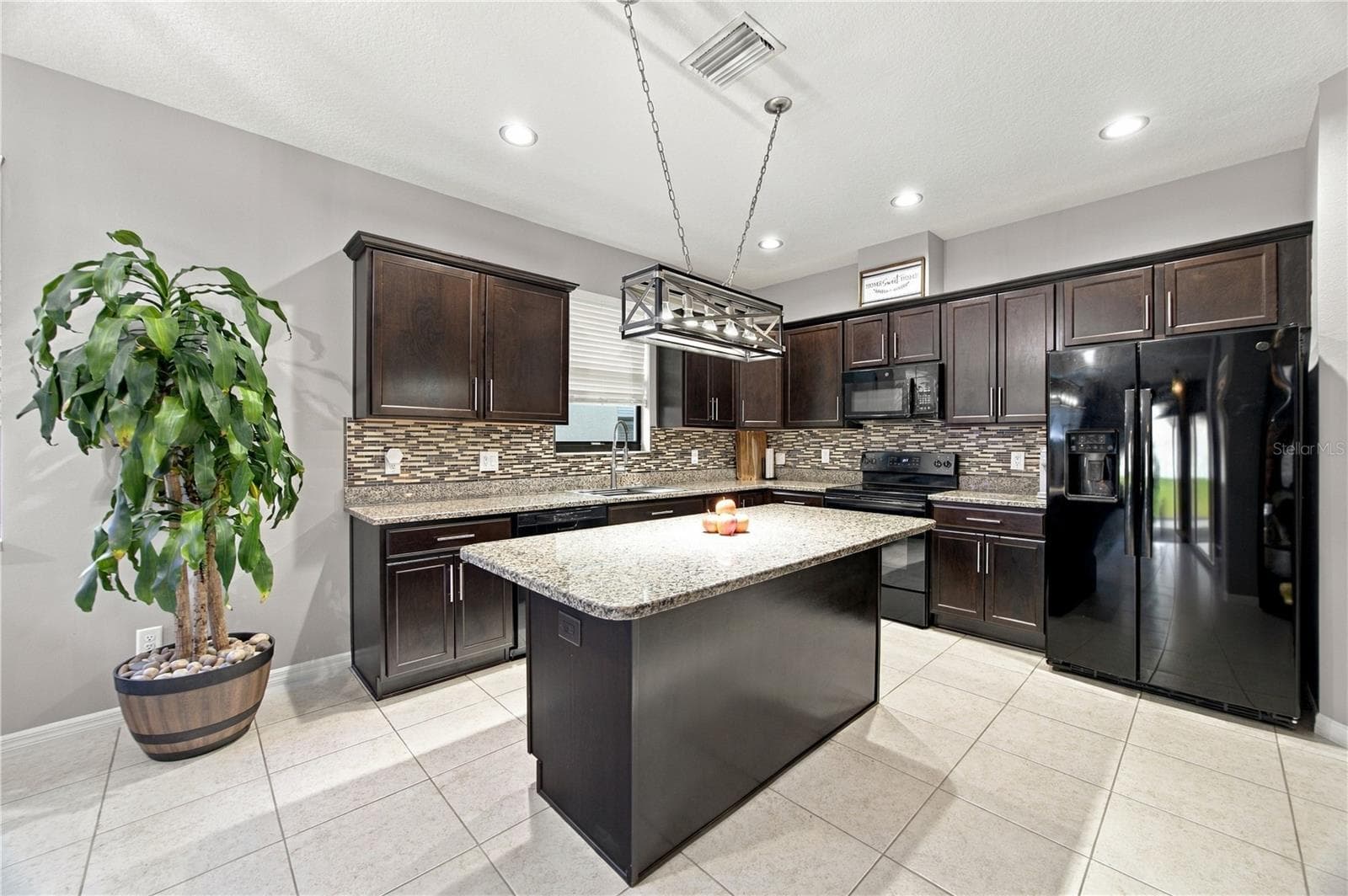 Single Family Residence at 837 OLD WINDSOR WAY, SPRING HILL, photo 5 of 43