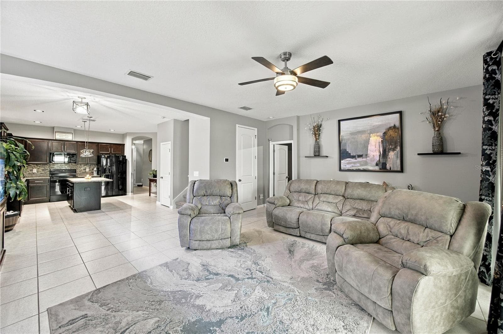 Single Family Residence at 837 OLD WINDSOR WAY, SPRING HILL, photo 16 of 43