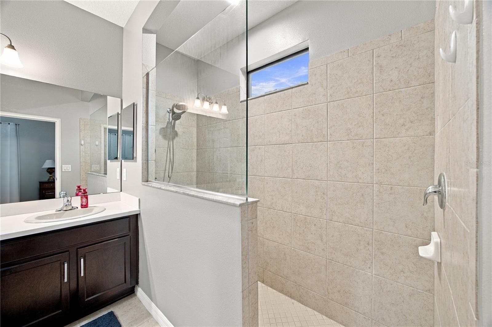 Single Family Residence at 837 OLD WINDSOR WAY, SPRING HILL, photo 22 of 43