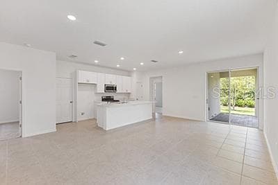 Single Family Residence at 9124 WILDLIGHT TRL, WILDWOOD, photo 13 of 20
