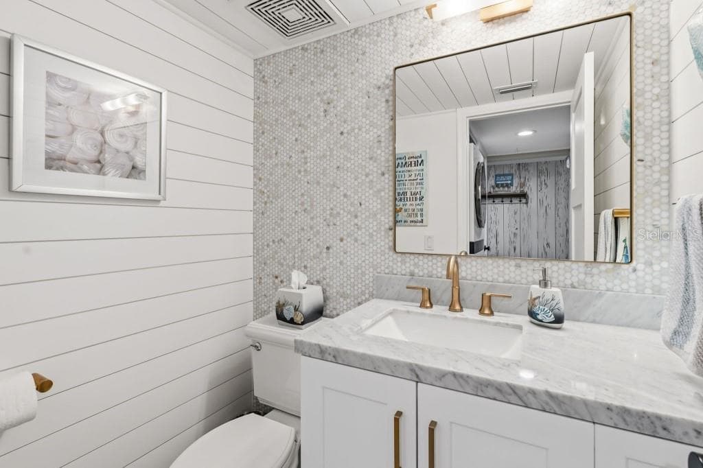 Condominium at 2055 GULF OF MEXICO DR #G2-213, LONGBOAT KEY, photo 65 of 122