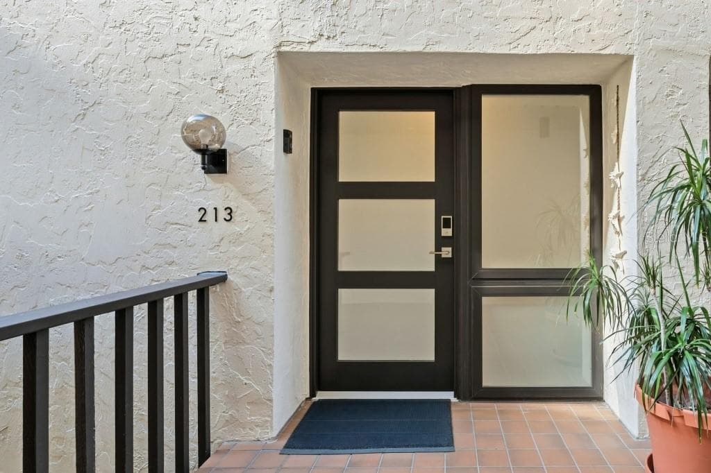 Condominium at 2055 GULF OF MEXICO DR #G2-213, LONGBOAT KEY, photo 111 of 122