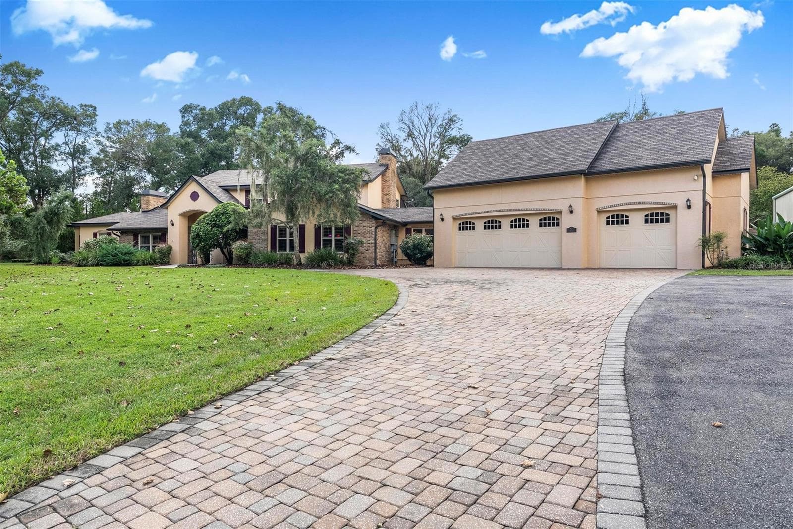 Single Family Residence at 2150 W DALE CIR, DELAND, photo 4 of 100