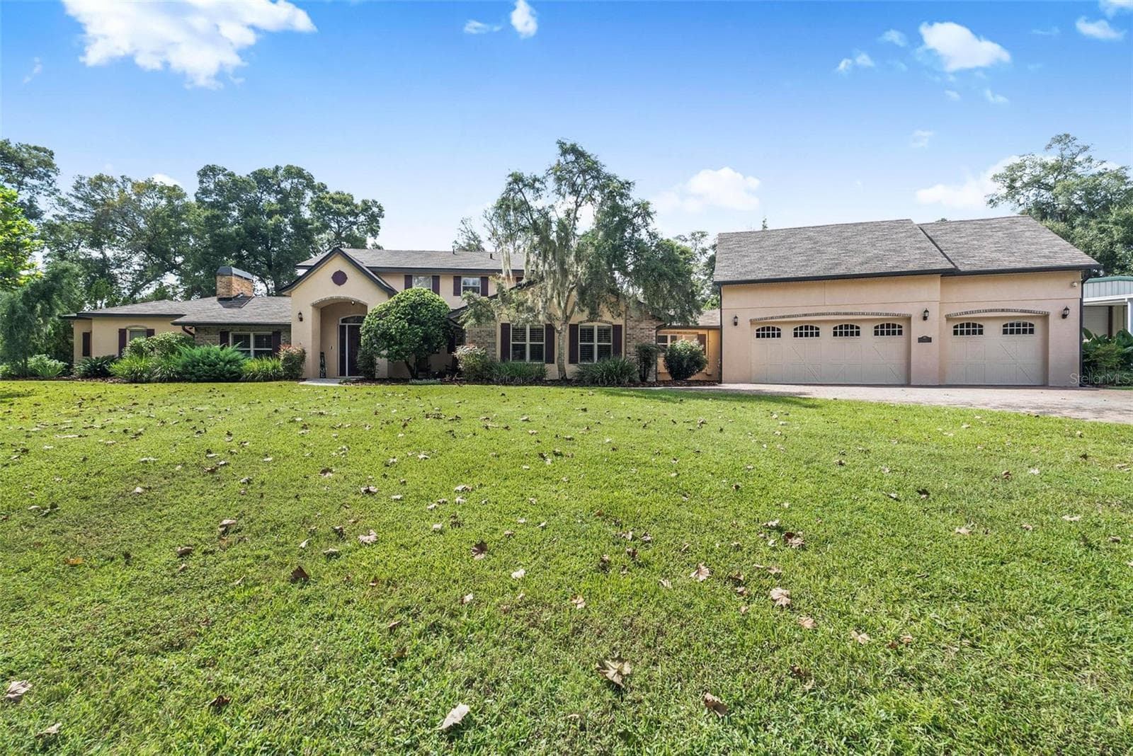 Single Family Residence at 2150 W DALE CIR, DELAND, photo 5 of 100