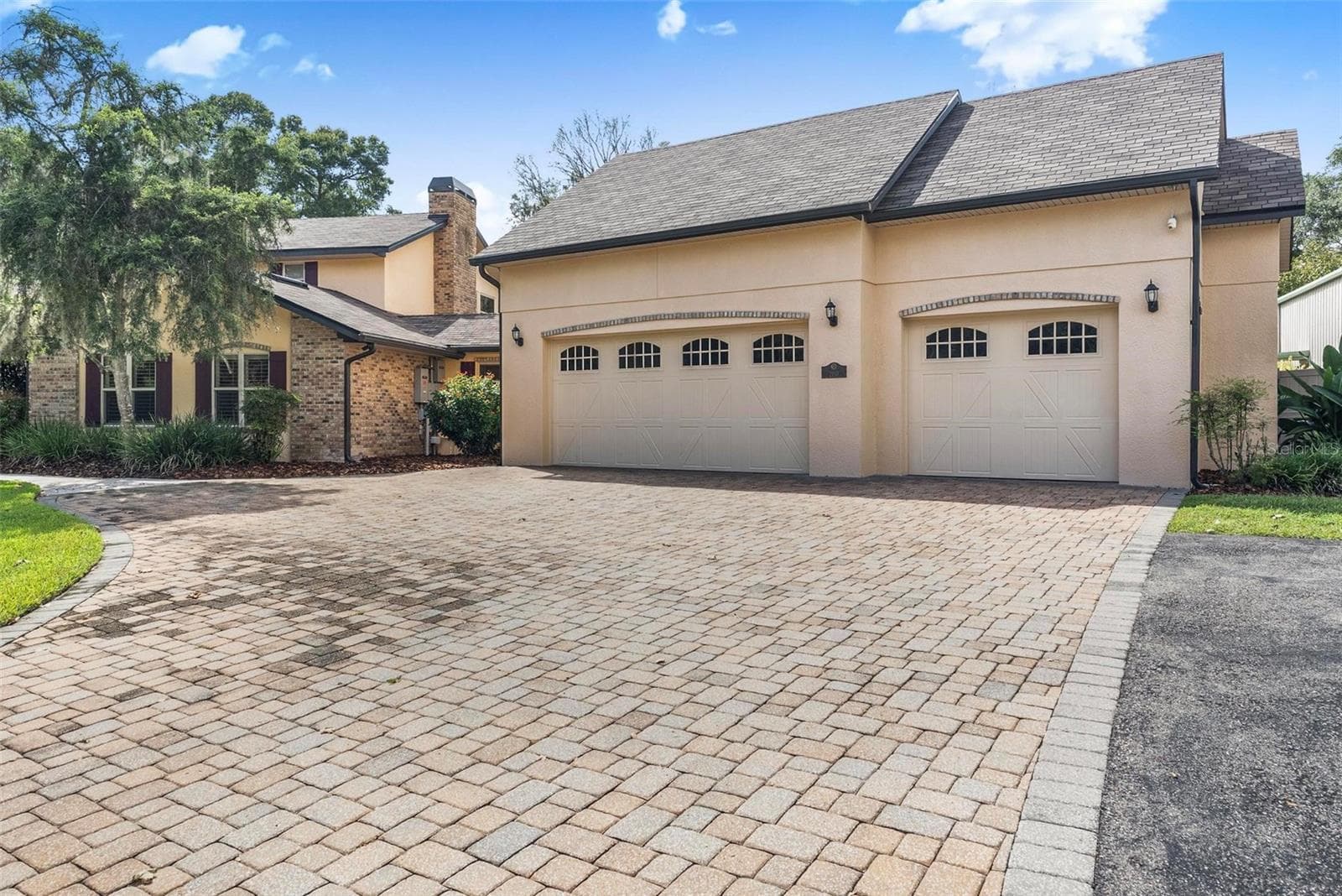 Single Family Residence at 2150 W DALE CIR, DELAND, photo 8 of 100