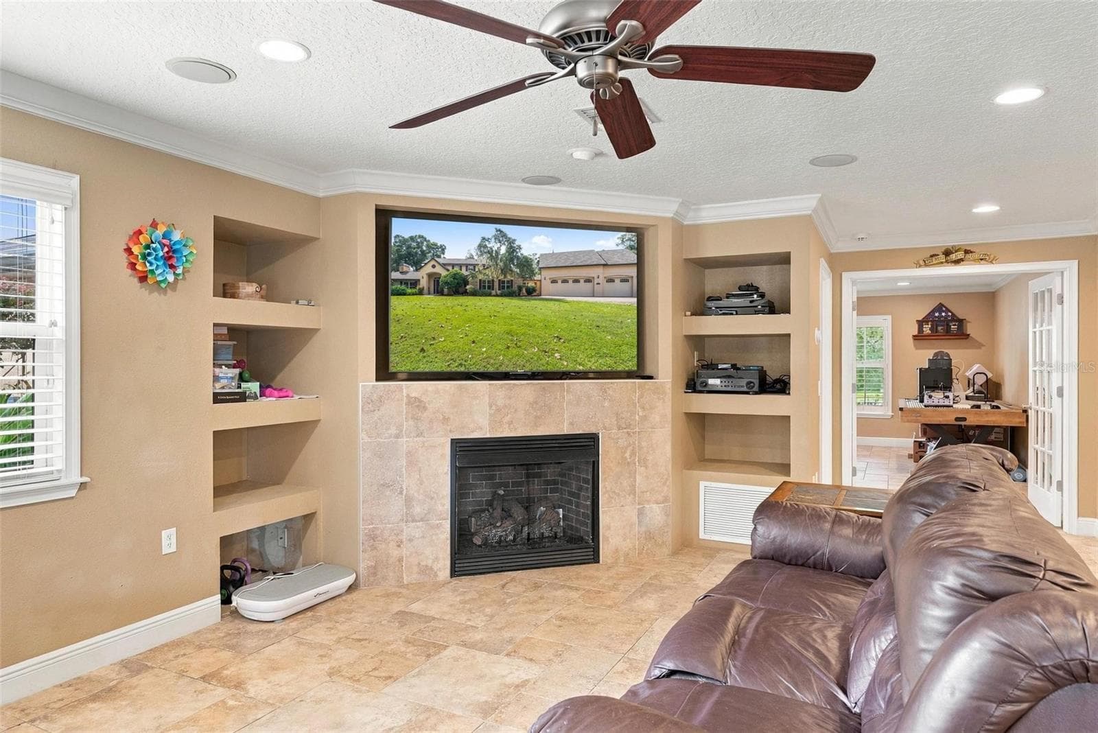 Single Family Residence at 2150 W DALE CIR, DELAND, photo 25 of 100