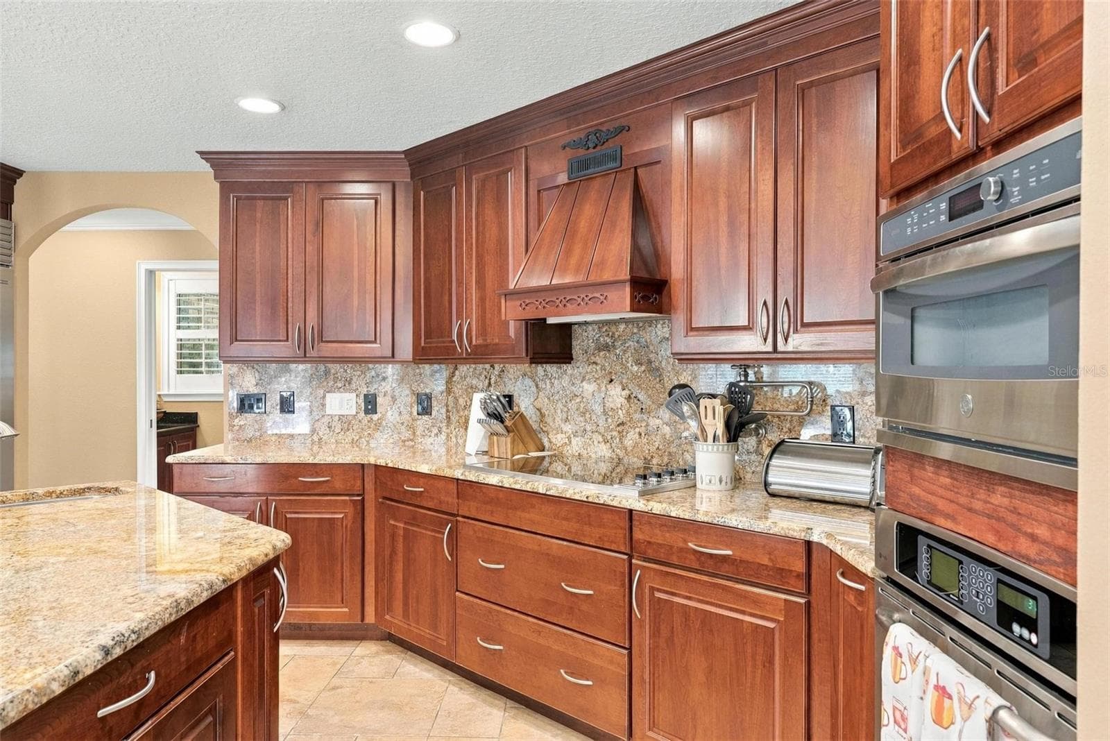 Single Family Residence at 2150 W DALE CIR, DELAND, photo 27 of 100