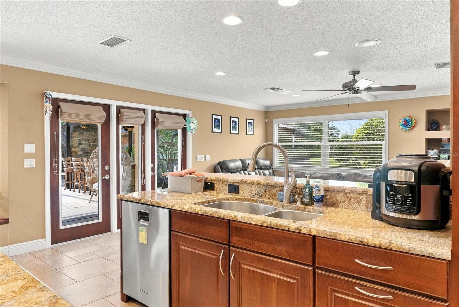 Single Family Residence at 2150 W DALE CIR, DELAND, photo 29 of 100