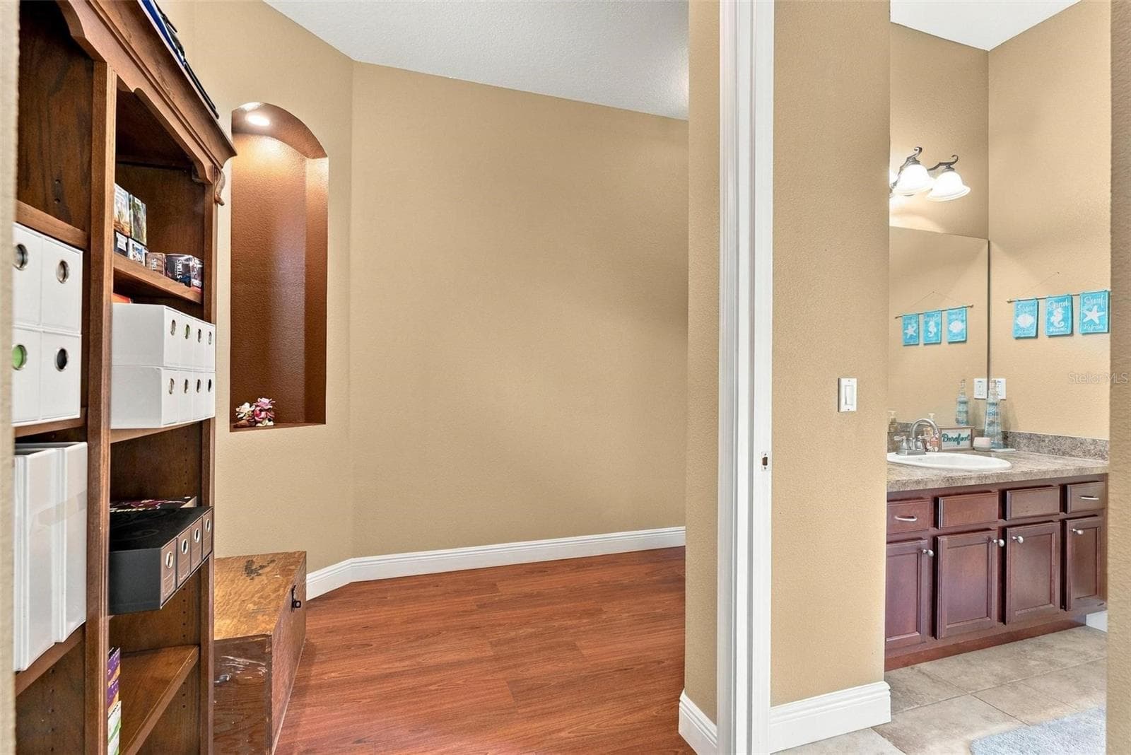 Single Family Residence at 2150 W DALE CIR, DELAND, photo 41 of 100