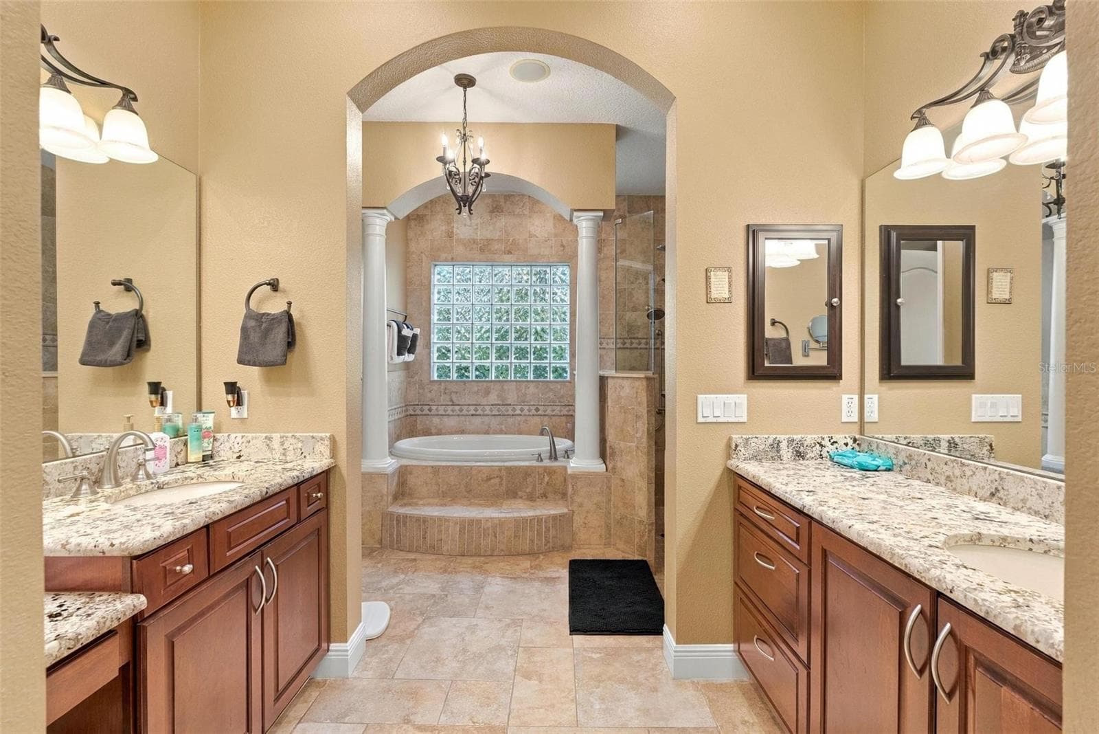 Single Family Residence at 2150 W DALE CIR, DELAND, photo 49 of 100