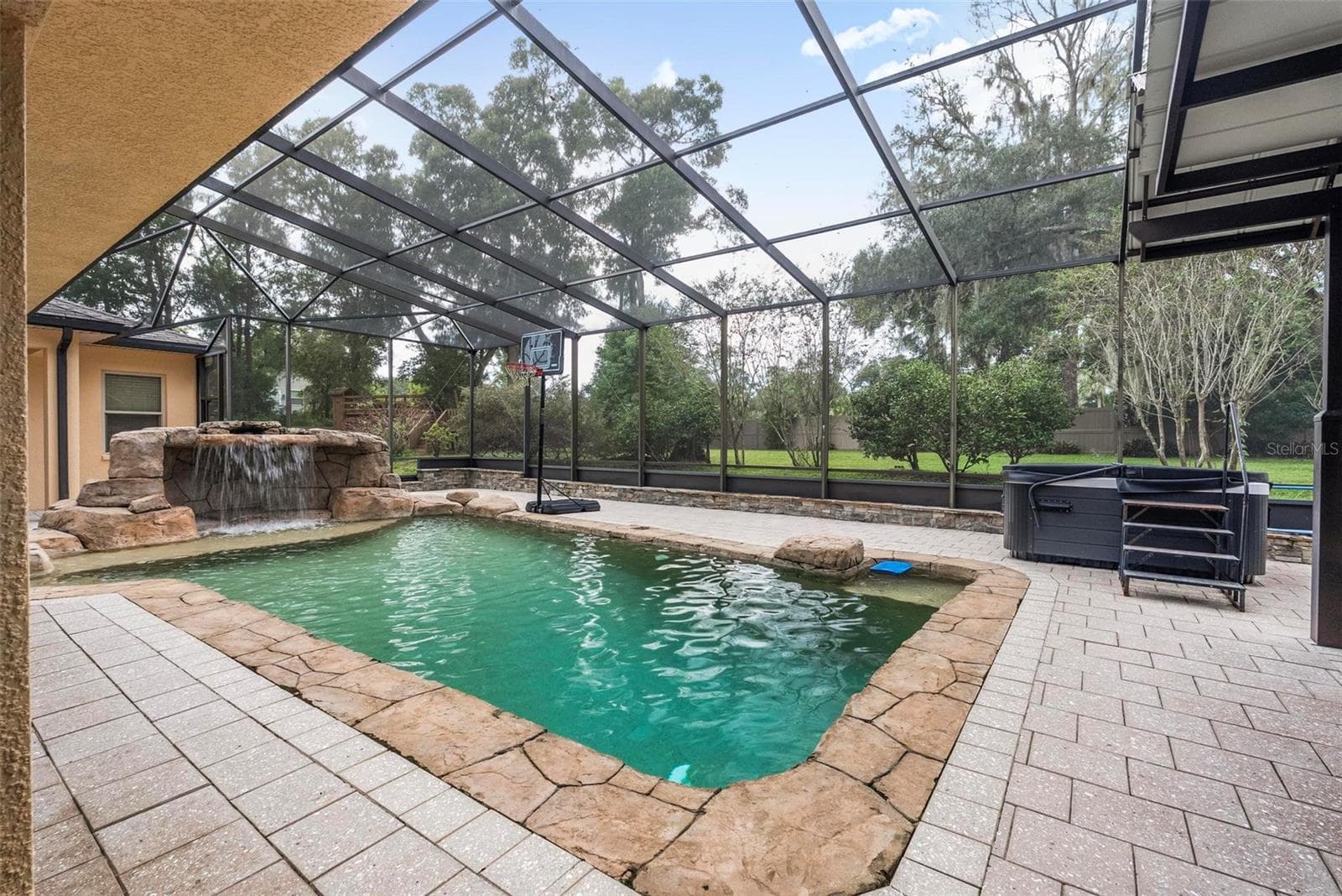 Single Family Residence at 2150 W DALE CIR, DELAND, photo 92 of 100