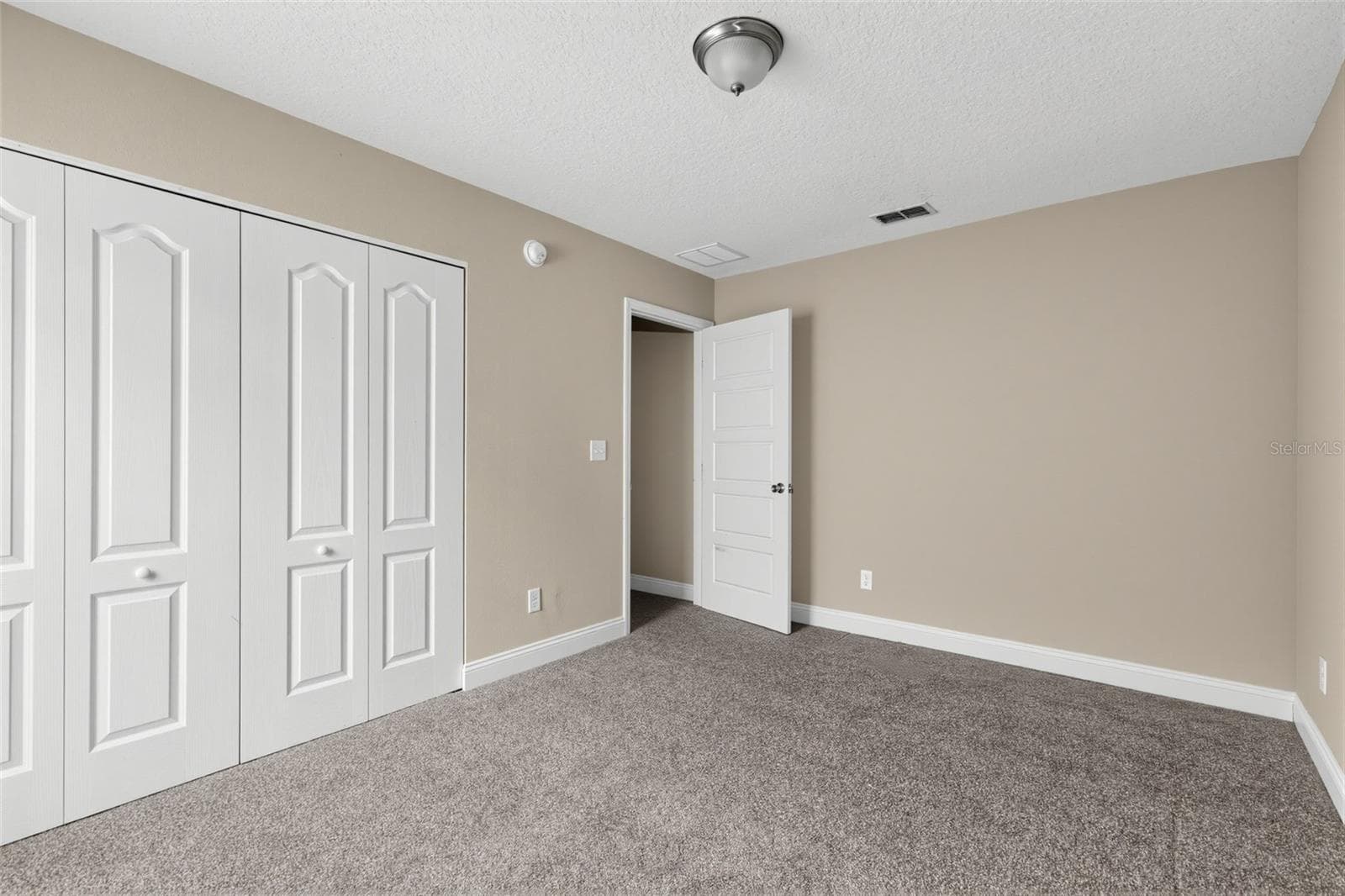 Single Family Residence at 10 RIVIERA ESTATES DR, PALM COAST, photo 18 of 30