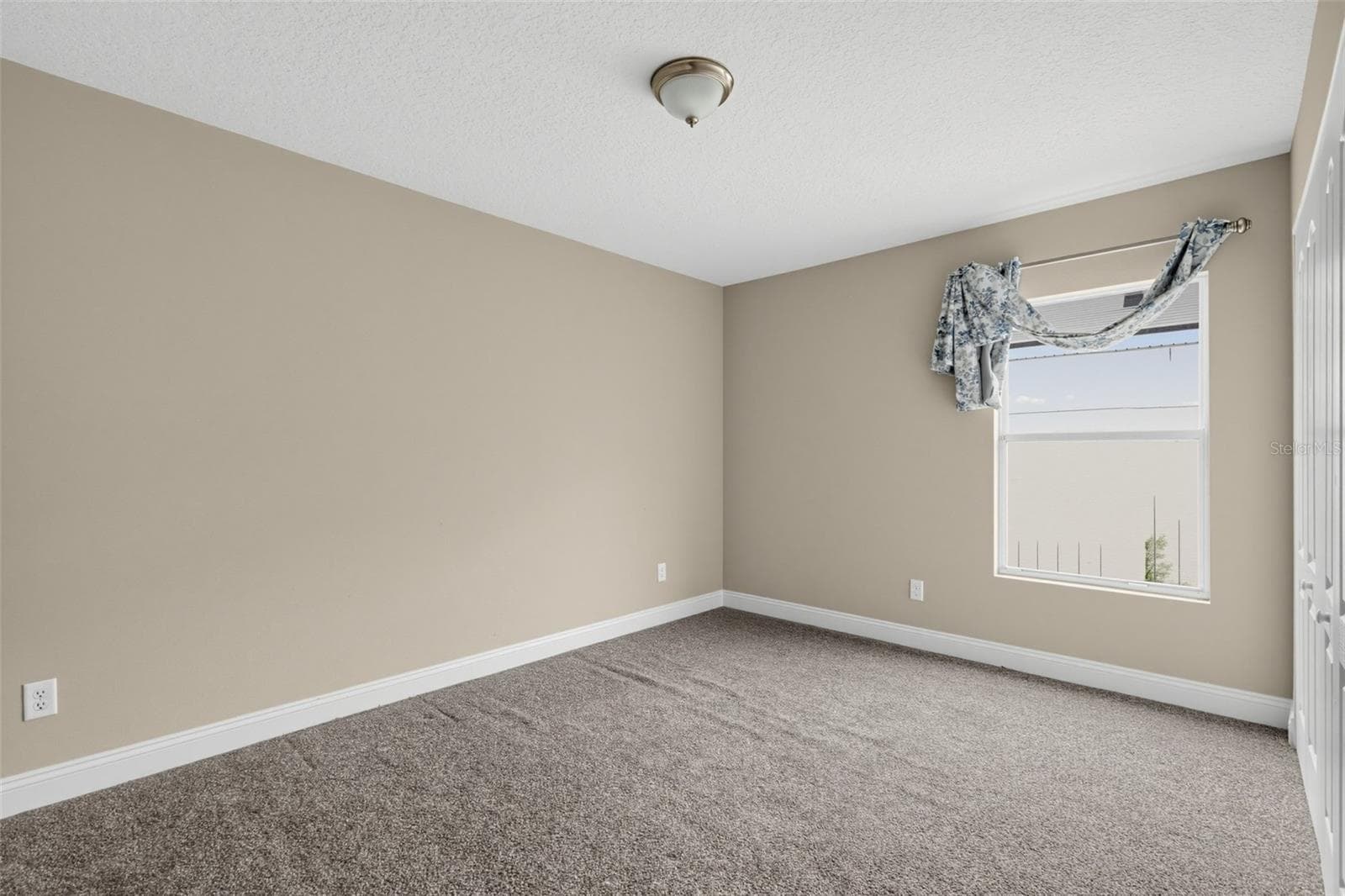 Single Family Residence at 10 RIVIERA ESTATES DR, PALM COAST, photo 19 of 30