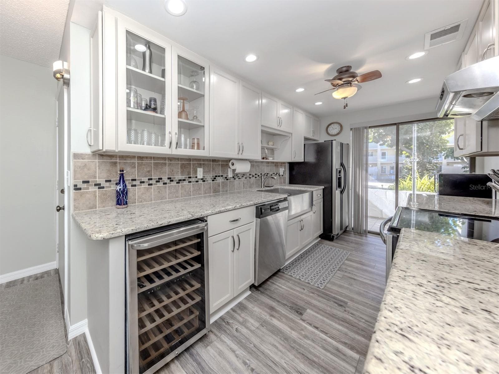 Condominium at 1555 TARPON CENTER DR #140, VENICE, photo 6 of 60