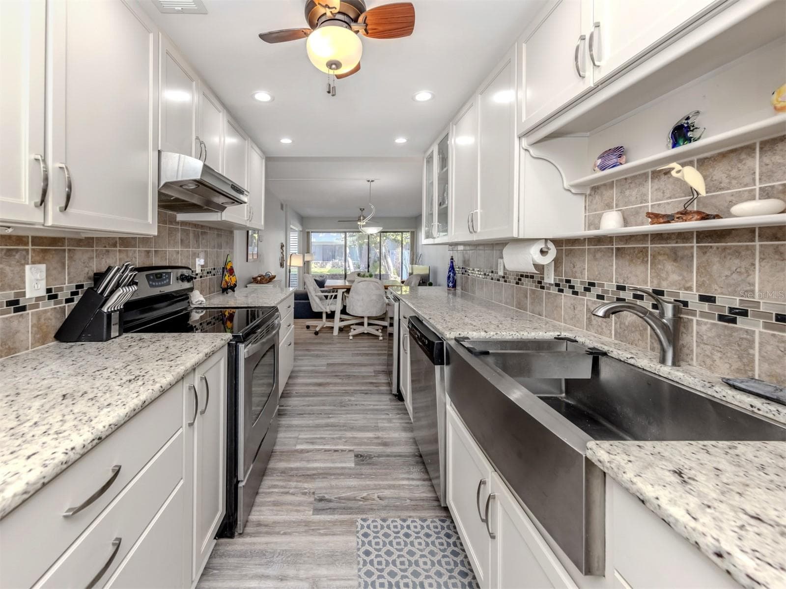 Condominium at 1555 TARPON CENTER DR #140, VENICE, photo 8 of 60
