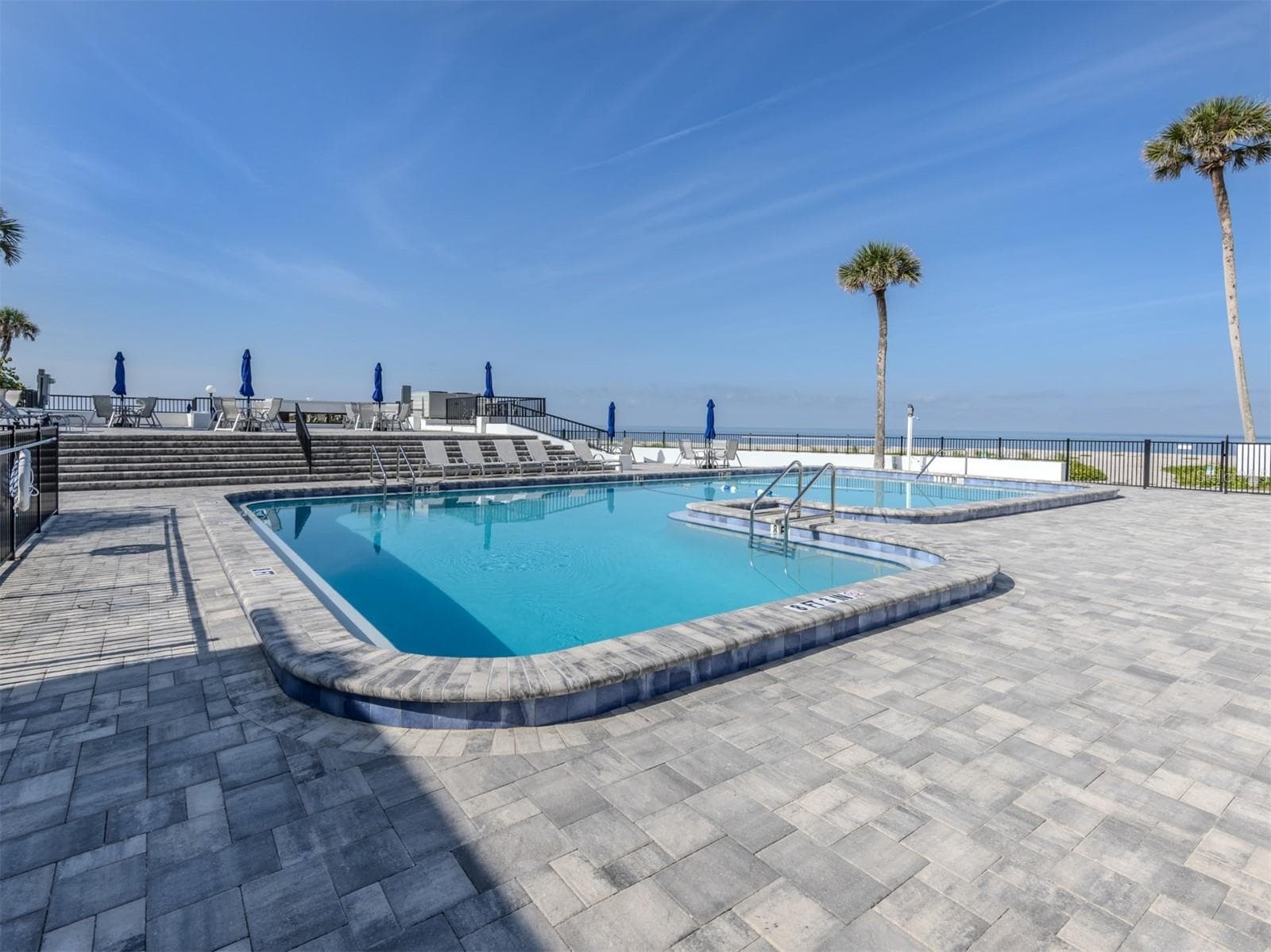 Condominium at 1555 TARPON CENTER DR #140, VENICE, photo 33 of 60