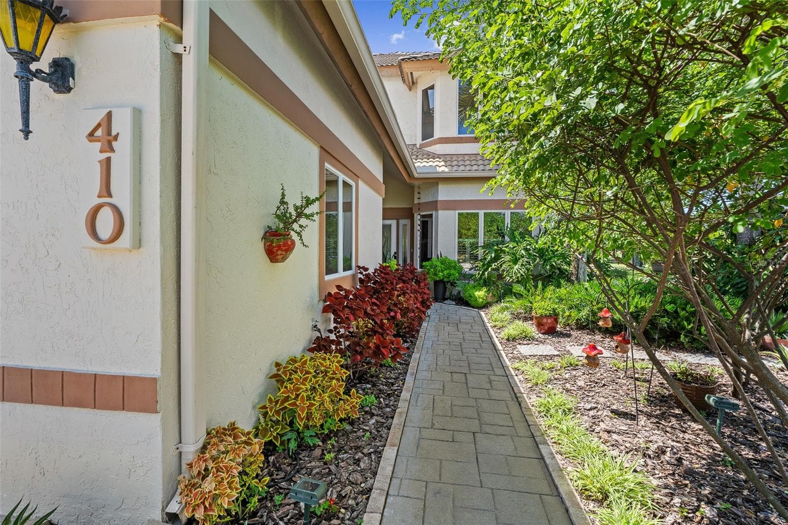 Walkway - 410 LONG COVE CT, ORMOND BEACH