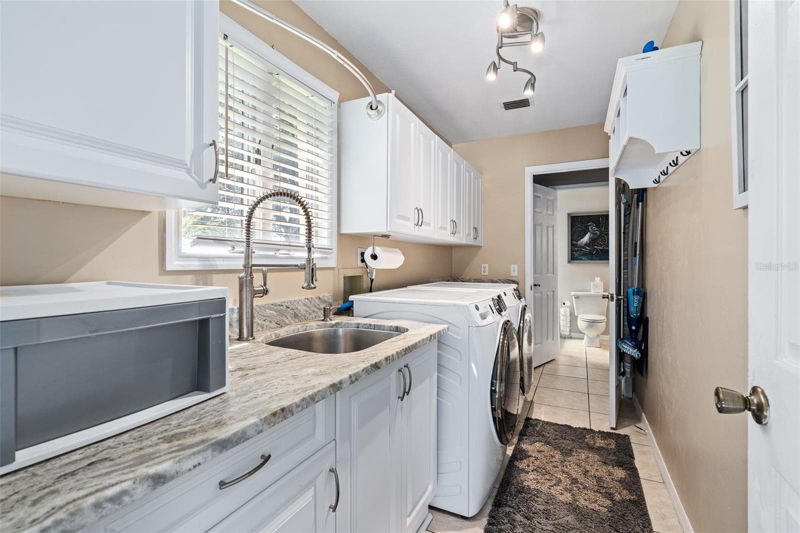Laundry Room - 410 LONG COVE CT, ORMOND BEACH