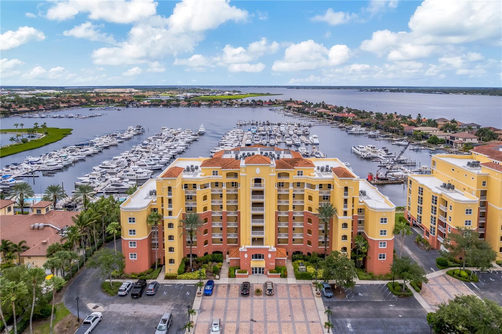 WOW!!! - 606 RIVIERA DUNES WAY #405, PALMETTO