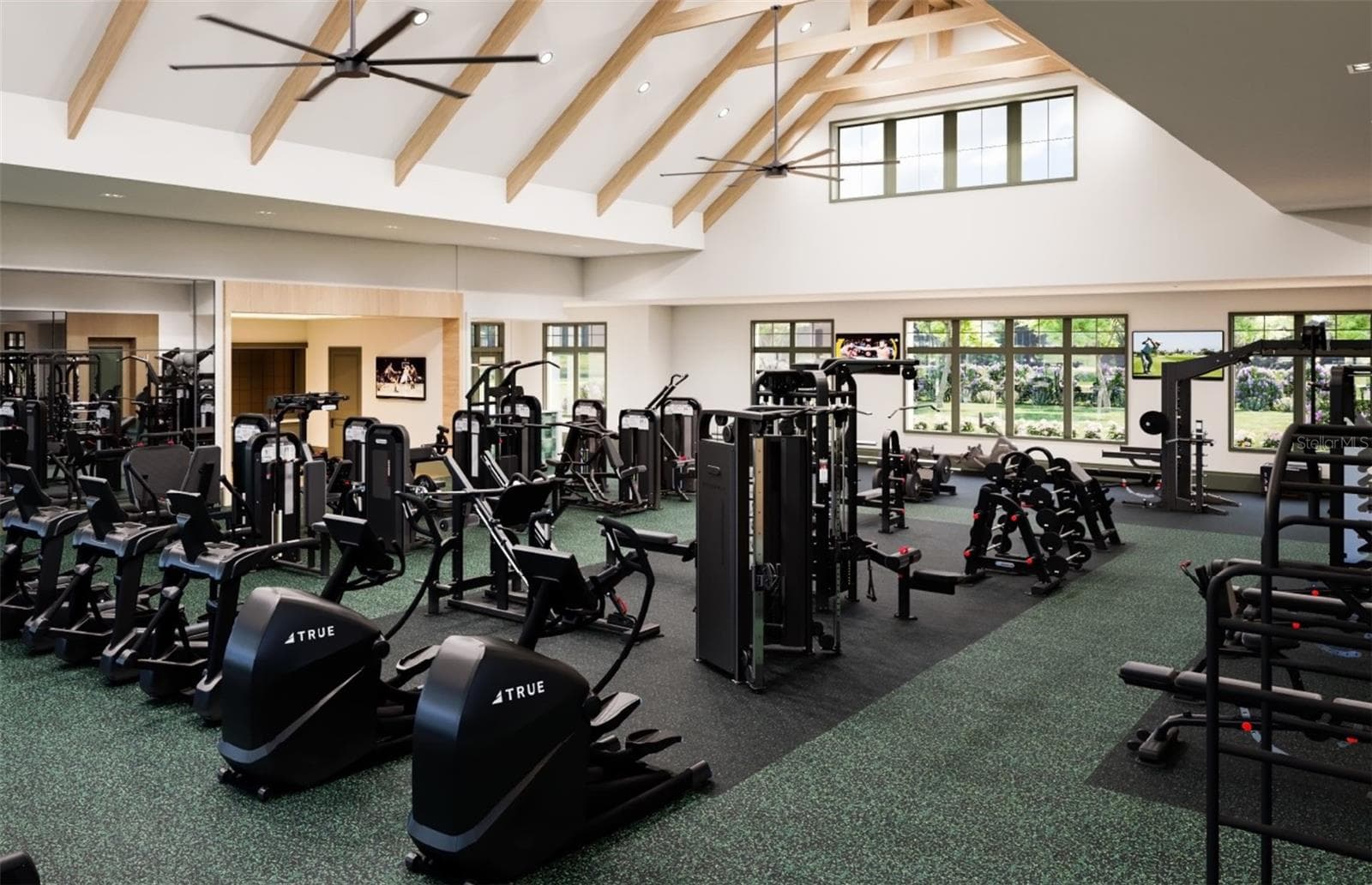 Fitness Center - 35136 COLSTRIP TRL, ZEPHYRHILLS