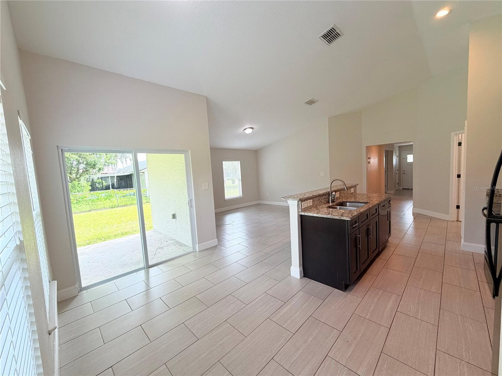 Single Family Residence at 3124 N COVINGTON DR, DELTONA, photo 10 of 23