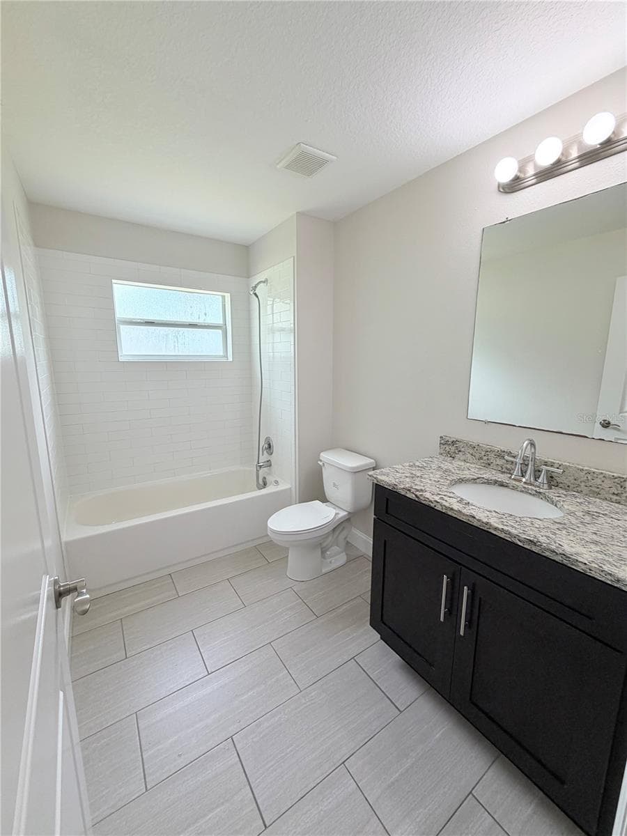 Single Family Residence at 3124 N COVINGTON DR, DELTONA, photo 12 of 23