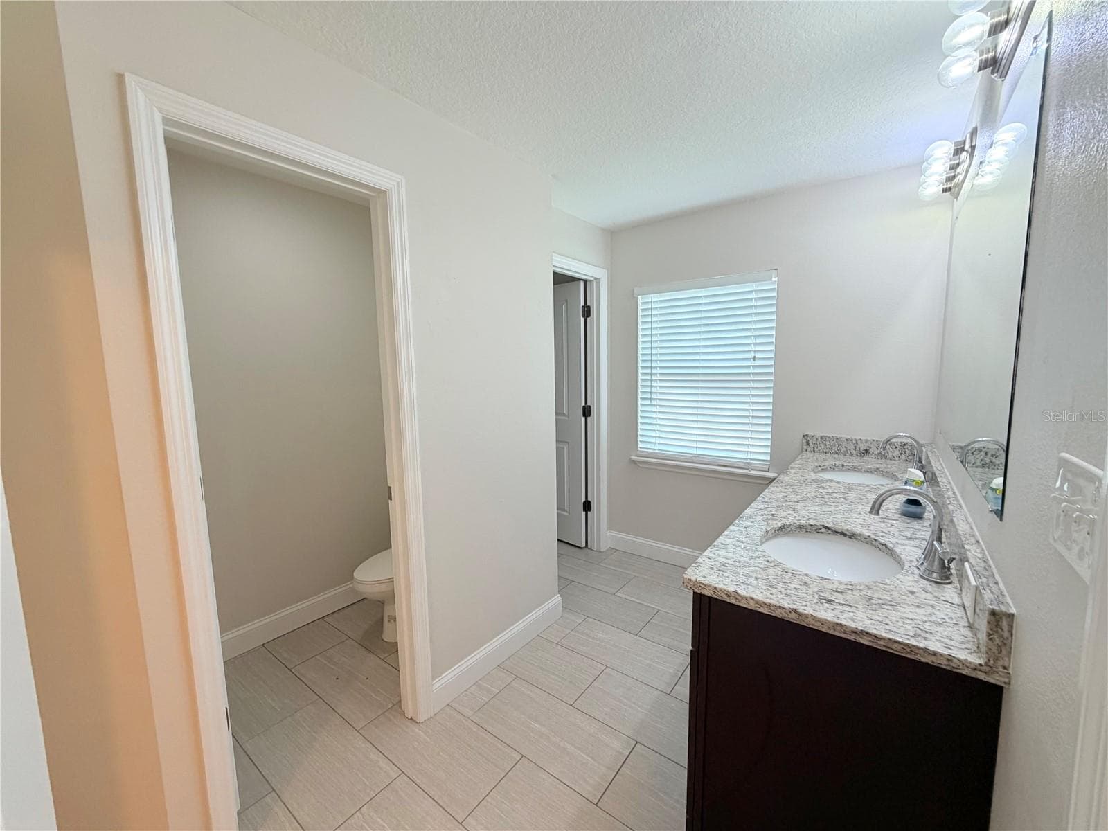 Single Family Residence at 3124 N COVINGTON DR, DELTONA, photo 14 of 23