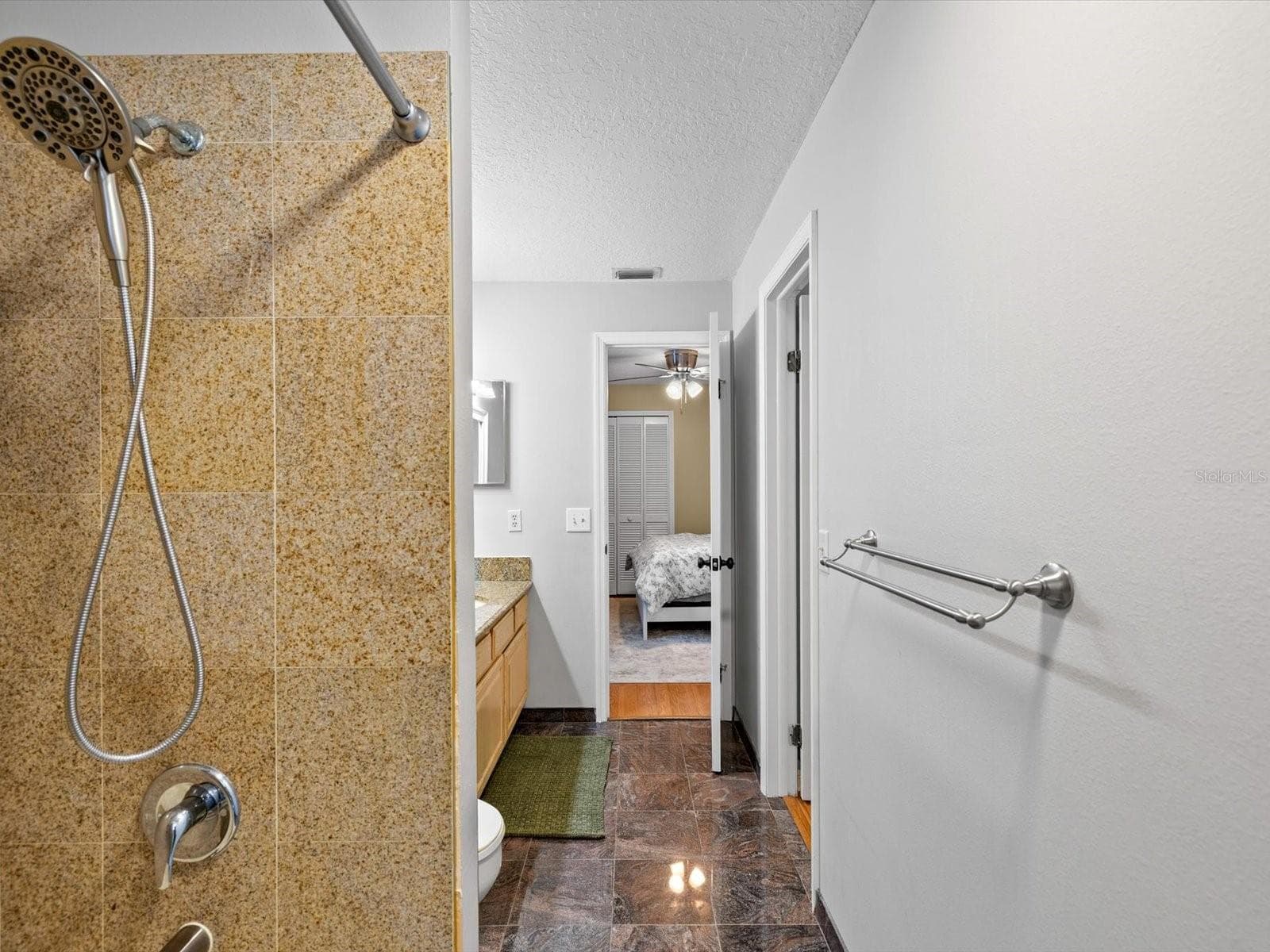 Single Family Residence at 5416 WINDBRUSH DR, TAMPA, photo 27 of 63