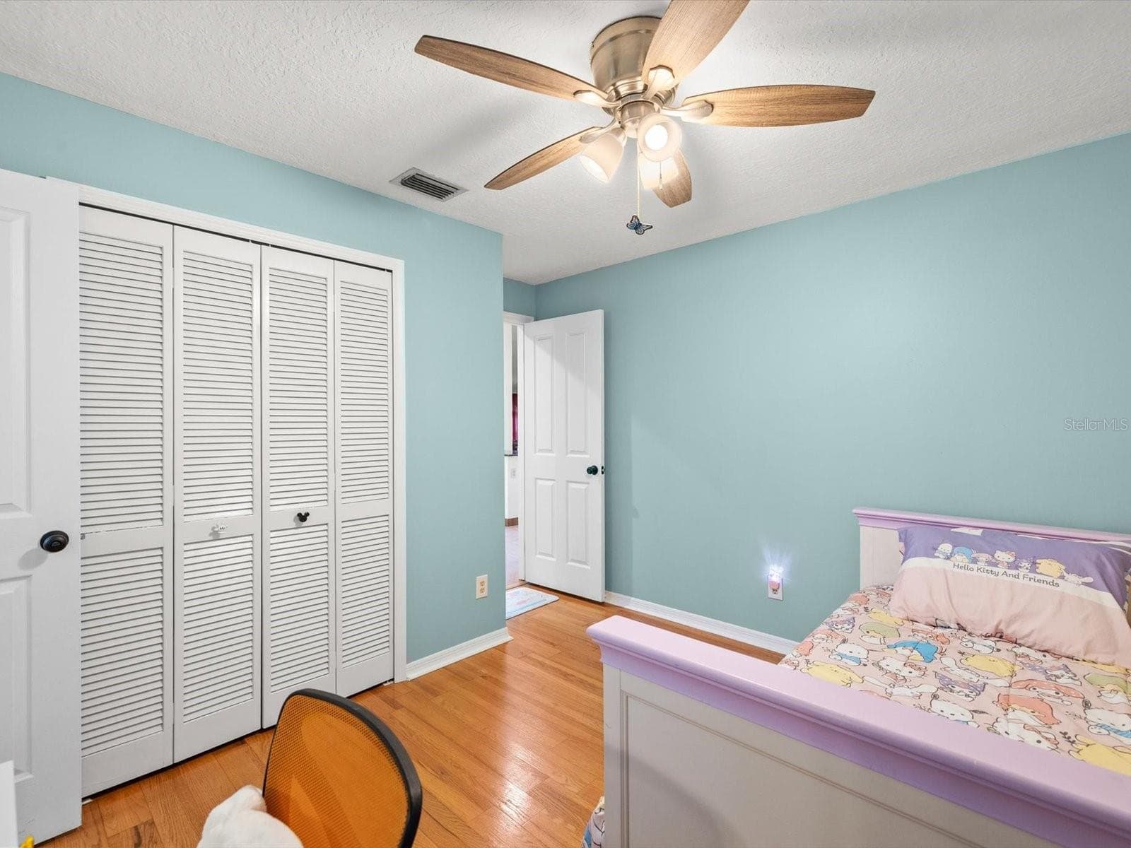 Single Family Residence at 5416 WINDBRUSH DR, TAMPA, photo 32 of 63