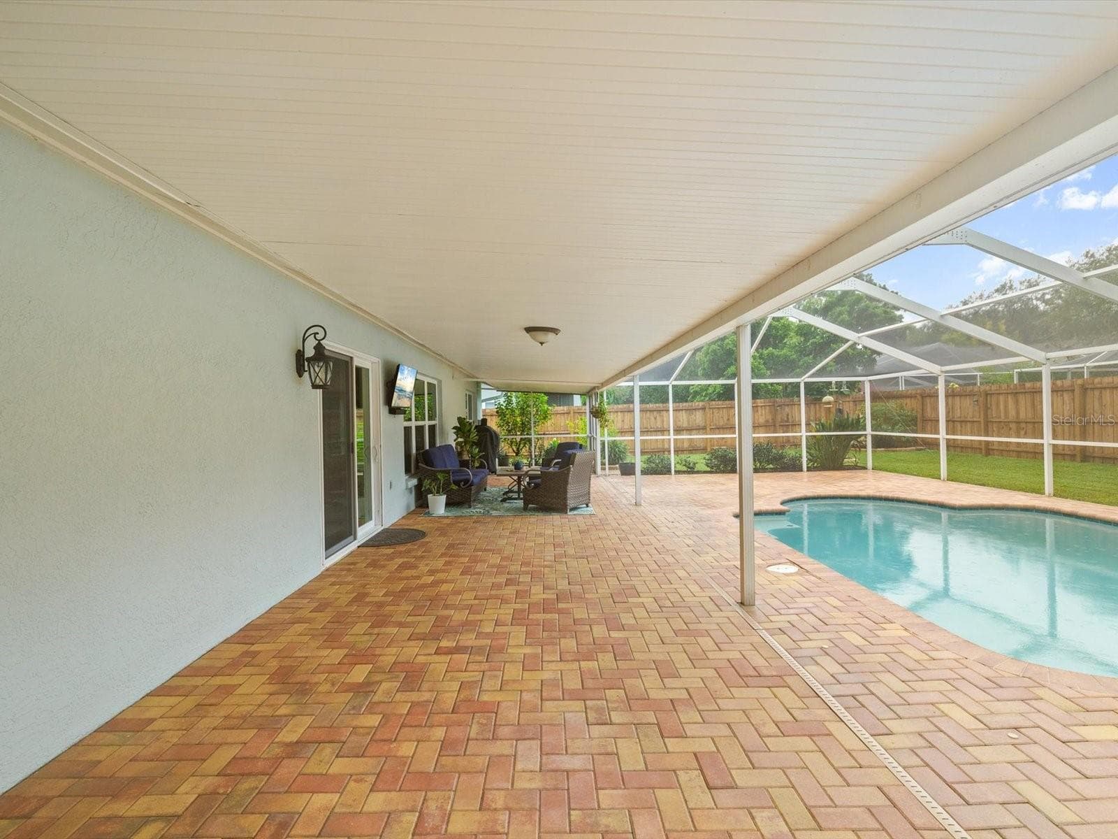Single Family Residence at 5416 WINDBRUSH DR, TAMPA, photo 39 of 63