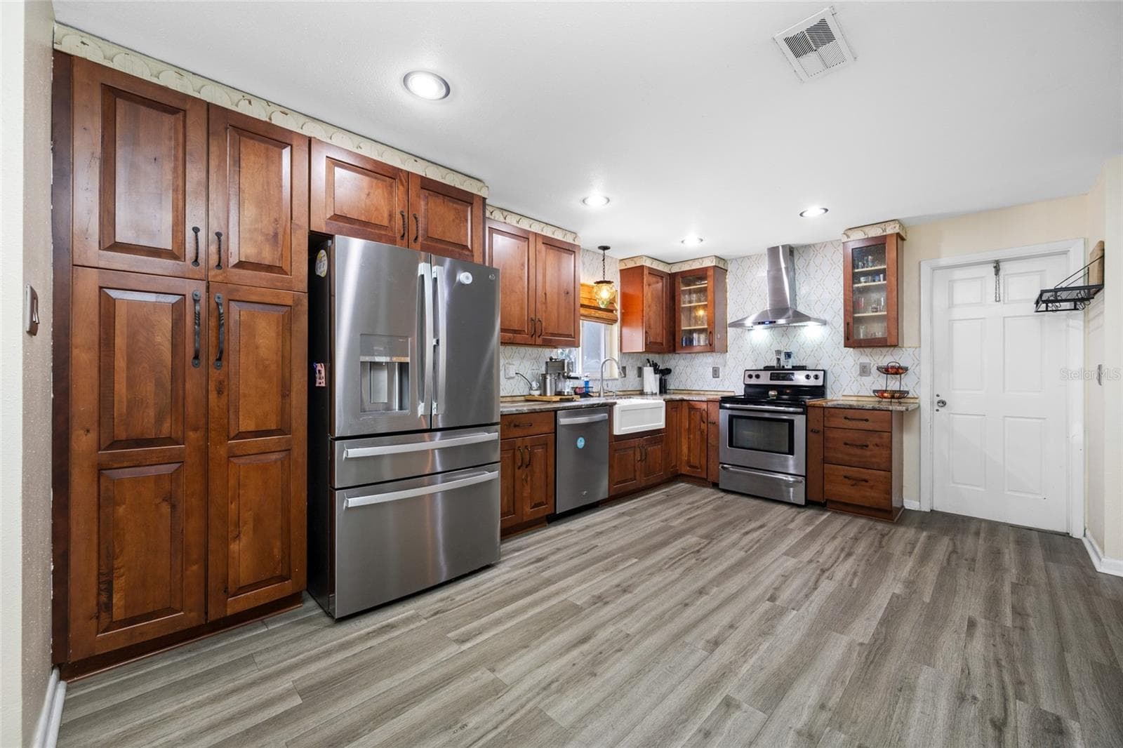 Single Family Residence at 2354 KILGORE DR, LARGO, photo 23 of 59