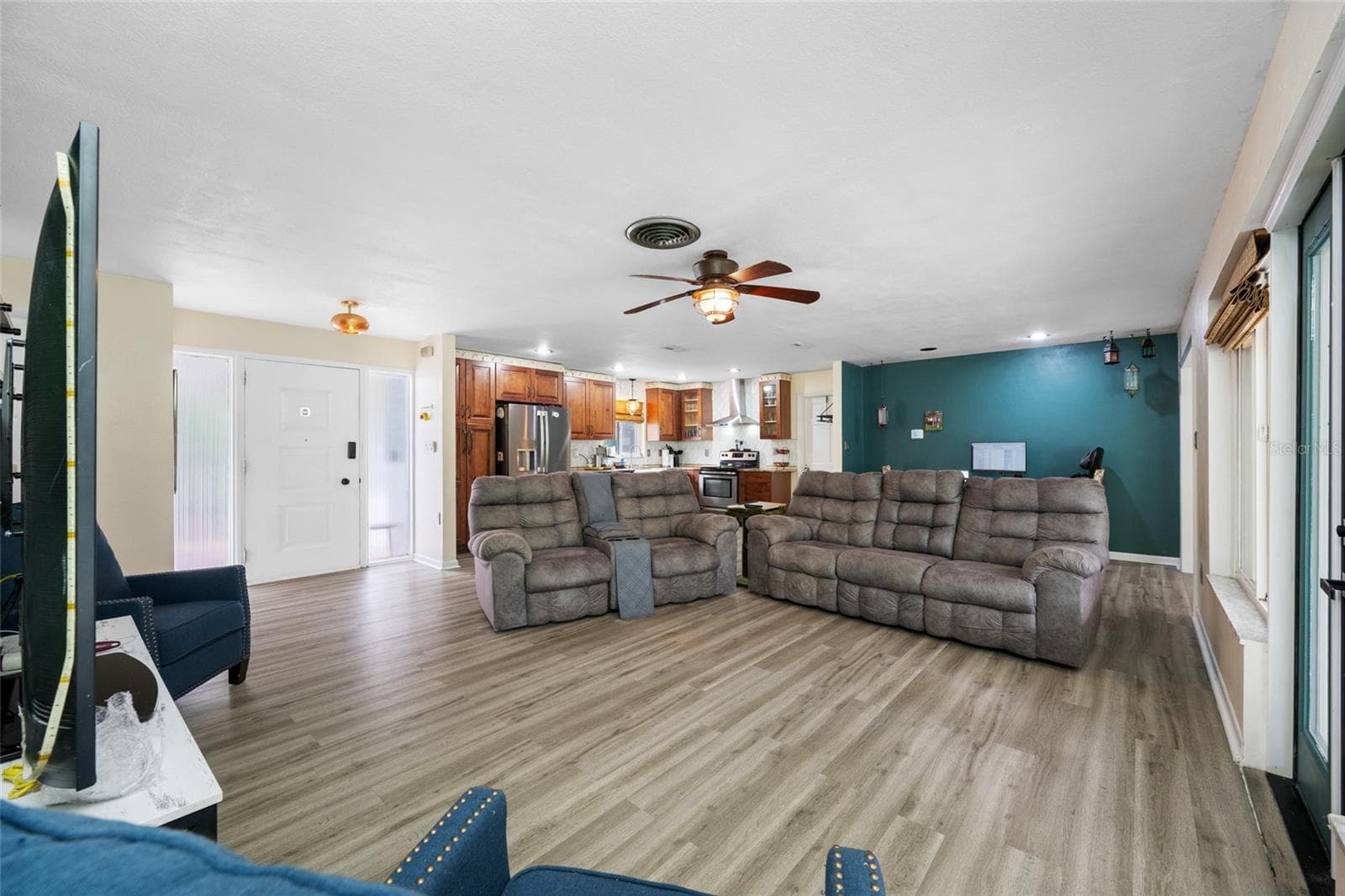 Single Family Residence at 2354 KILGORE DR, LARGO, photo 28 of 59