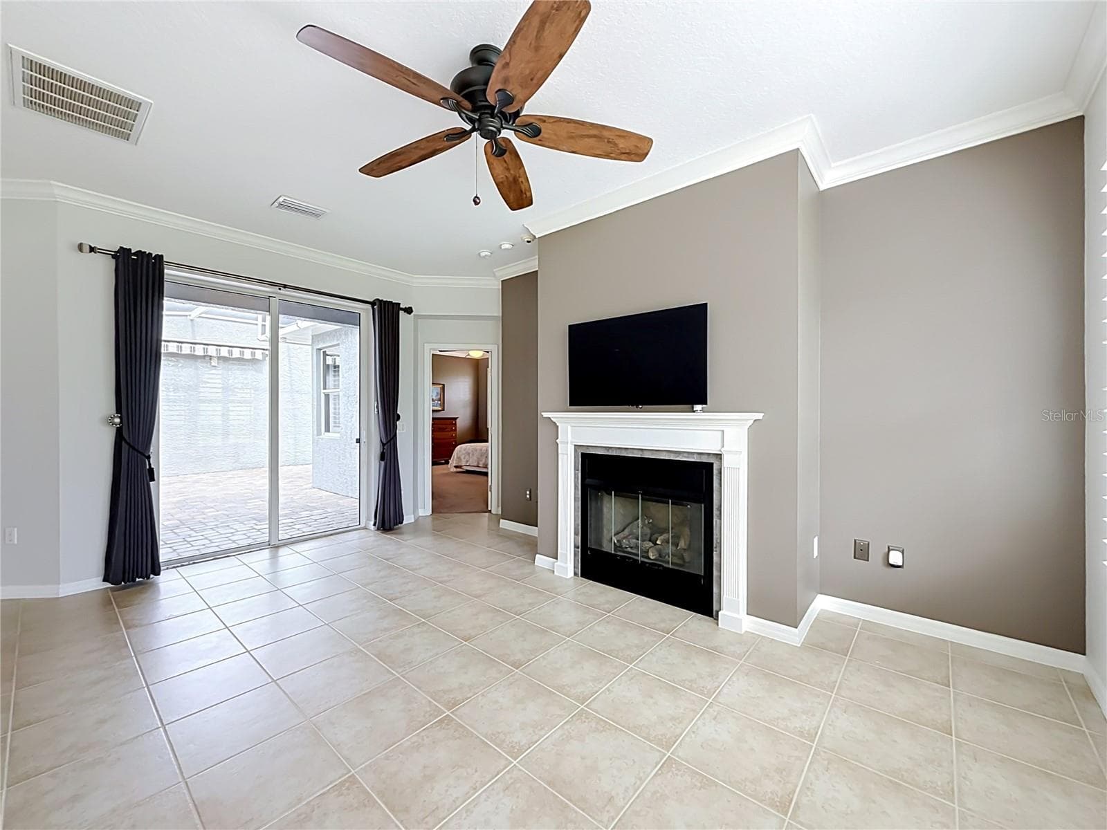 Single Family Residence at 4719 HERITAGE TRL, LEESBURG, photo 10 of 56