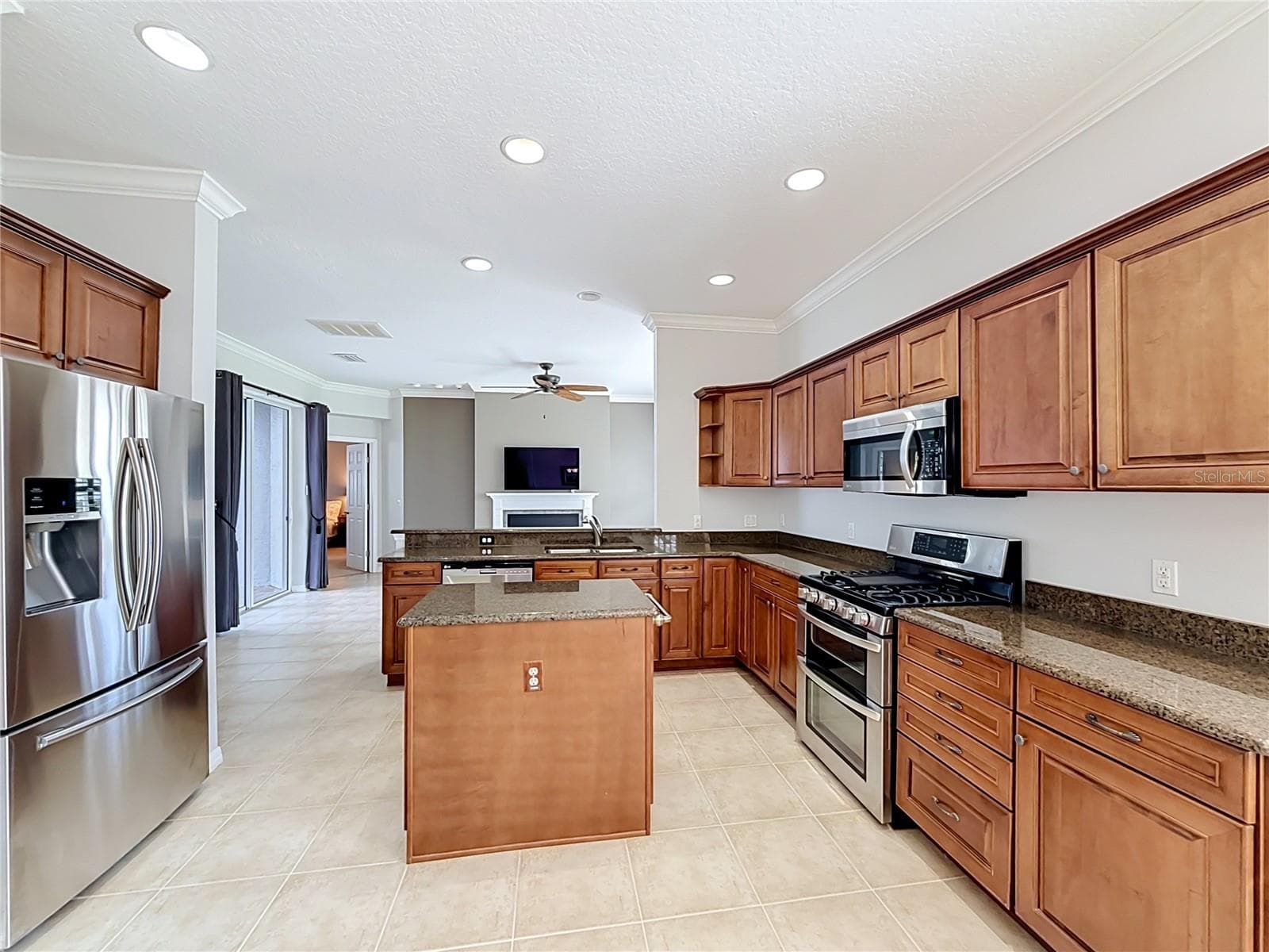 Single Family Residence at 4719 HERITAGE TRL, LEESBURG, photo 12 of 56