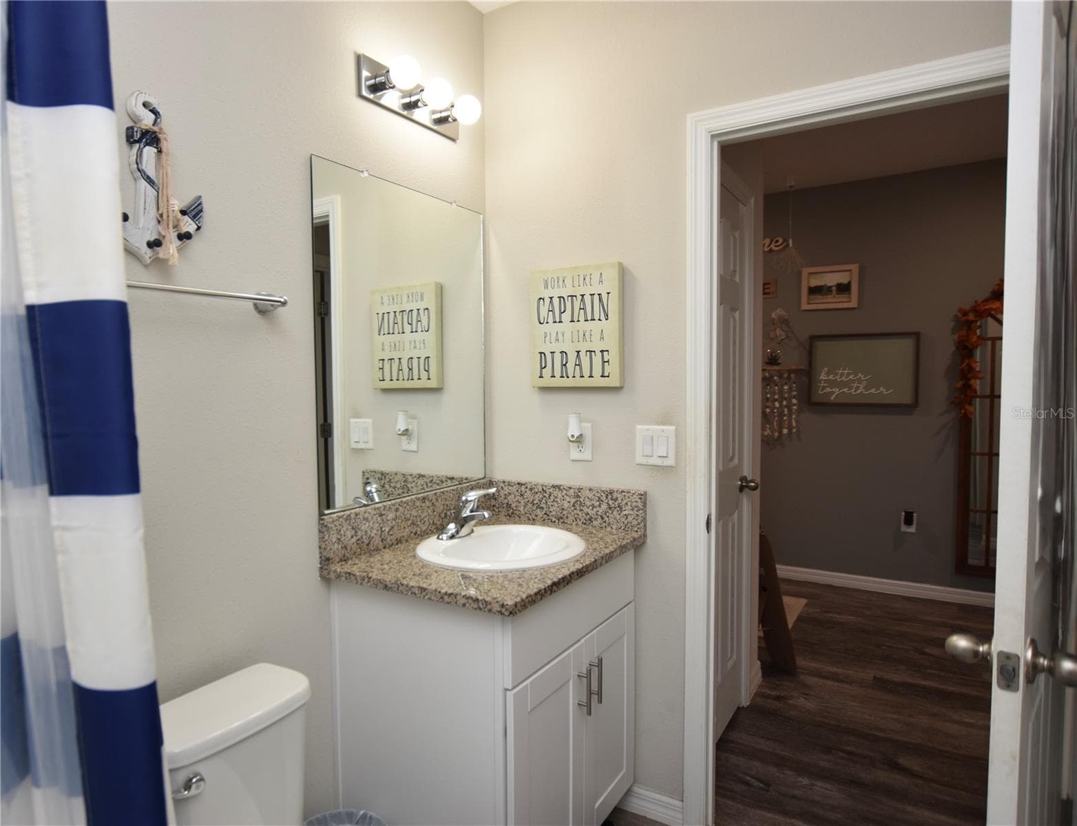 Single Family Residence at 5685 ARLINGTON RIVER DR, LAKELAND, photo 11 of 65